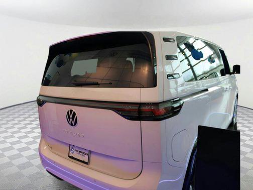 2025 Volkswagen ID. Buzz Pro S