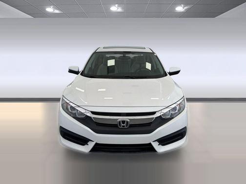 White 2017 Honda Civic EX