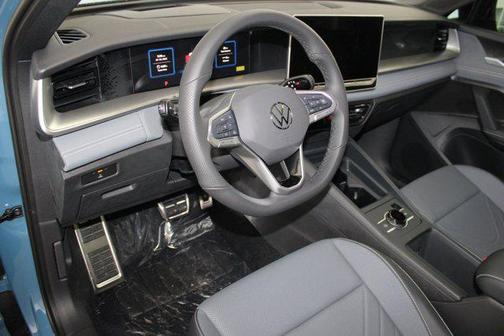 2025 Volkswagen Tiguan 2.0T SE R-Line Black 4MOTION