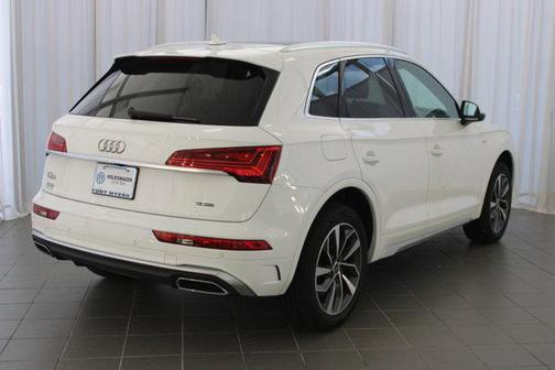 2023 Audi Q5 45 S line Premium Plus