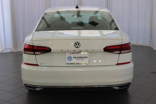 2020 Volkswagen Passat 2.0T SE
