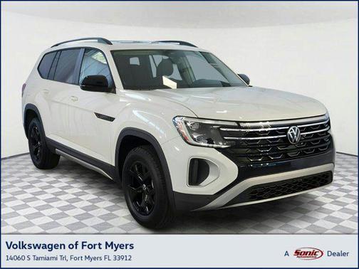 2025 Volkswagen Atlas 2.0T Peak Edition