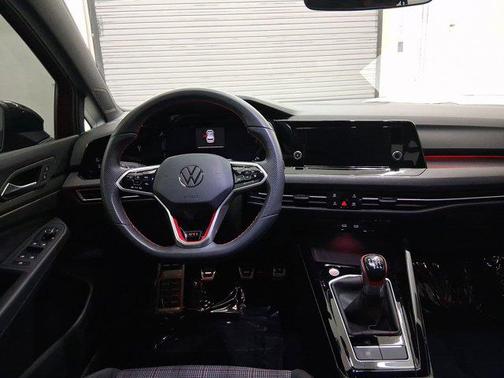 2024 Volkswagen Golf GTI 1.4T TSI