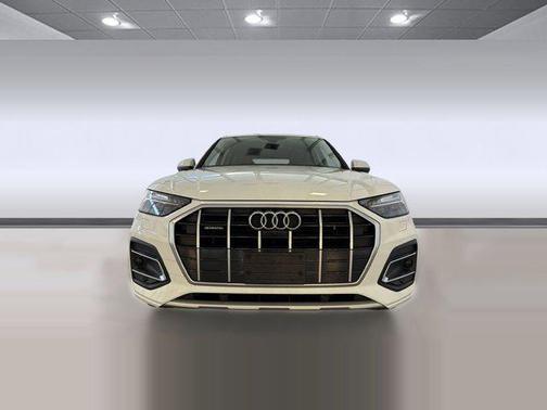 2021 Audi Q5 45 Prestige