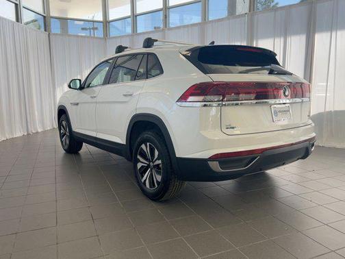 2026 Volkswagen Atlas Cross Sport 2.0T SE