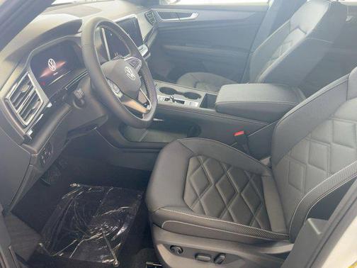 2026 Volkswagen Atlas Cross Sport 2.0T SE