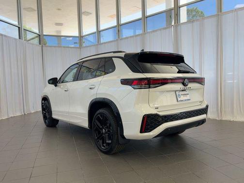 2026 Volkswagen Tiguan 2.0T SE R-Line Black 4MOTION