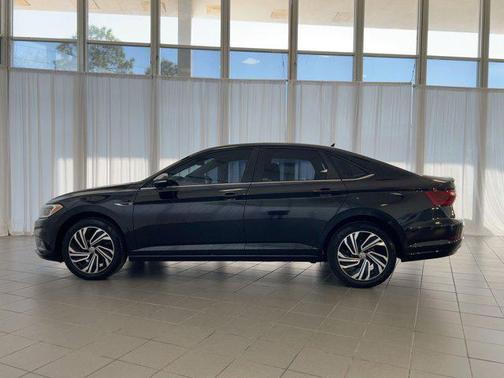 2020 Volkswagen Jetta 1.4T SEL Premium