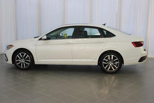 2025 Volkswagen Jetta 1.4T SE