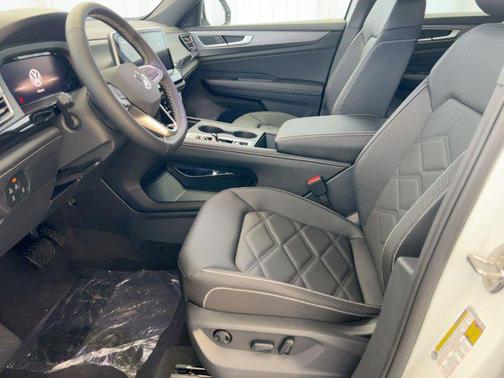 2026 Volkswagen Atlas Cross Sport 2.0T SE