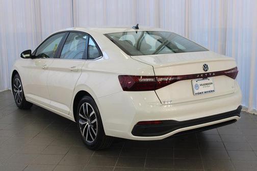 2025 Volkswagen Jetta 1.4T SE
