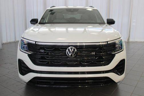2026 Volkswagen Atlas Cross Sport 2.0T SEL