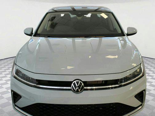 2025 Volkswagen Jetta 1.4T SE