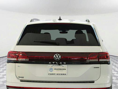 2025 Volkswagen Atlas 2.0T Peak Edition