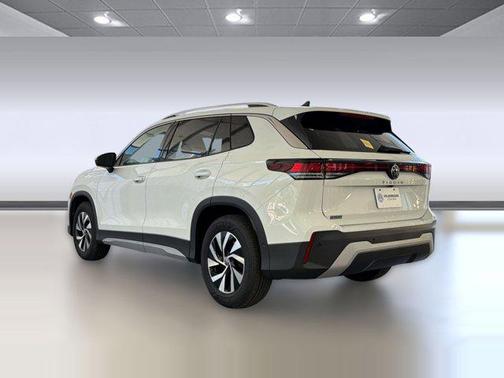 Pure White exterior 2026 Volkswagen Tiguan 2.0T S