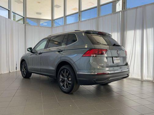 2022 Volkswagen Tiguan 2.0T SE 4MOTION