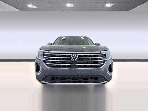 pure gray 2026 Volkswagen Atlas 2.0T SE w/Technology