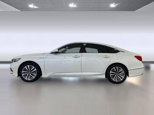 White 2018 Honda Accord Hybrid Touring