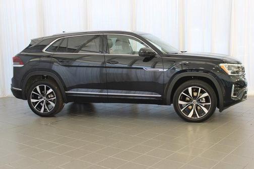 2025 Volkswagen Atlas Cross Sport 2.0T SEL Premium