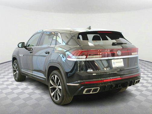 2025 Volkswagen Atlas Cross Sport 2.0T SEL Premium