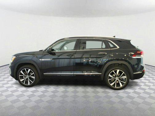 2025 Volkswagen Atlas Cross Sport 2.0T SEL Premium