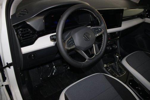 2025 Volkswagen Tiguan 2.0T S
