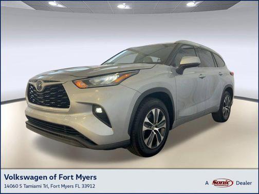 2020 Toyota Highlander XLE