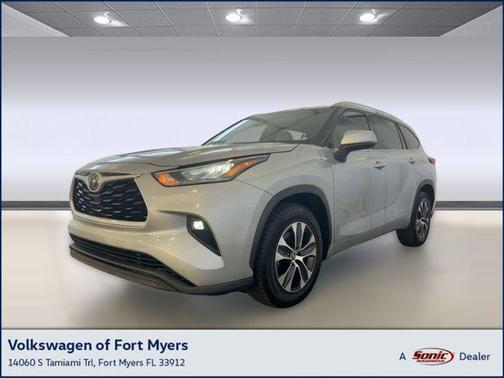 2020 Toyota Highlander XLE