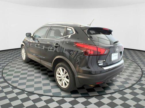 2018 Nissan Rogue Sport SV
