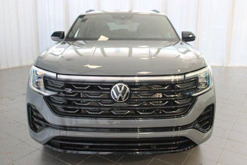 2026 Volkswagen Atlas Cross Sport 2.0T SEL