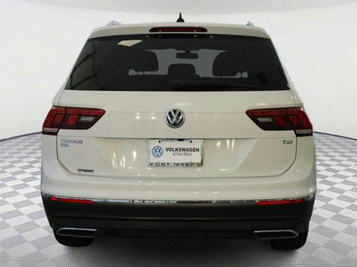 2018 Volkswagen Tiguan 2.0T SEL