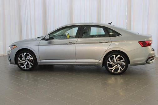 2025 Volkswagen Jetta 1.4T SEL