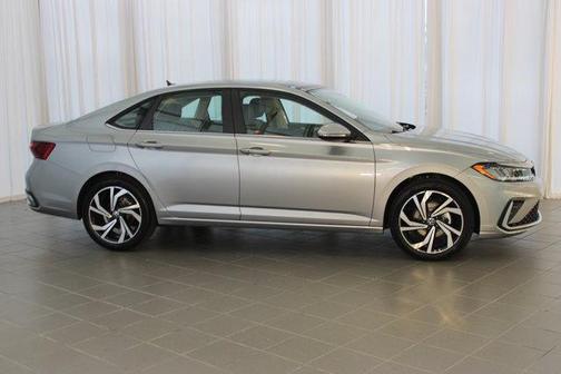 2025 Volkswagen Jetta 1.4T SEL