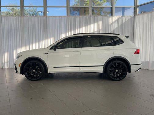2020 Volkswagen Tiguan 2.0T SE R-Line Black
