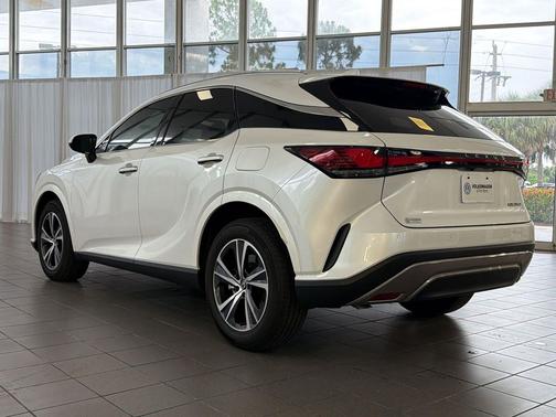 Eminent White Pearl 2024 Lexus RX 350 Base