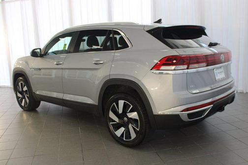 2026 Volkswagen Atlas Cross Sport 2.0T SEL