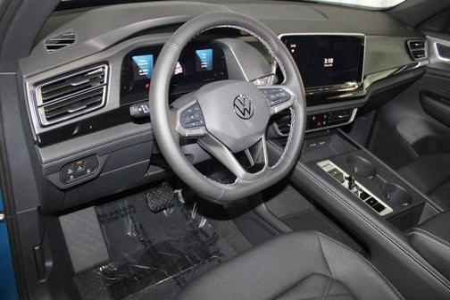 2026 Volkswagen Atlas Cross Sport 2.0T SE