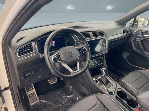 2024 Volkswagen Tiguan 2.0T SEL R-Line 4MOTION
