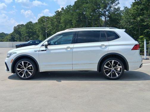 2024 Volkswagen Tiguan 2.0T SEL R-Line 4MOTION