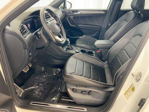 2024 Volkswagen Tiguan 2.0T SEL R-Line 4MOTION