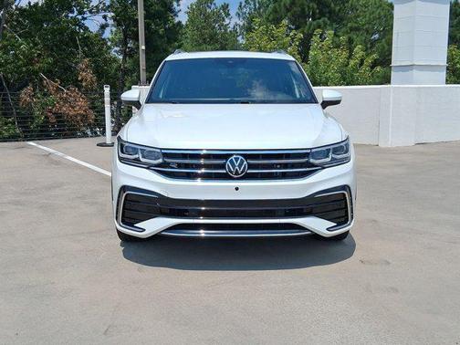 2024 Volkswagen Tiguan 2.0T SEL R-Line 4MOTION