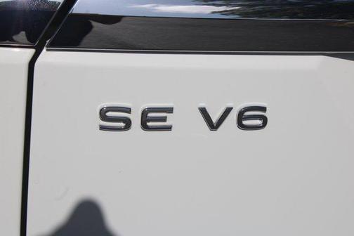 White 2021 Volkswagen Atlas 3.6L SE w/Technology