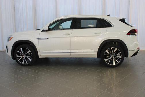 2025 Volkswagen Atlas Cross Sport 2.0T SEL Premium
