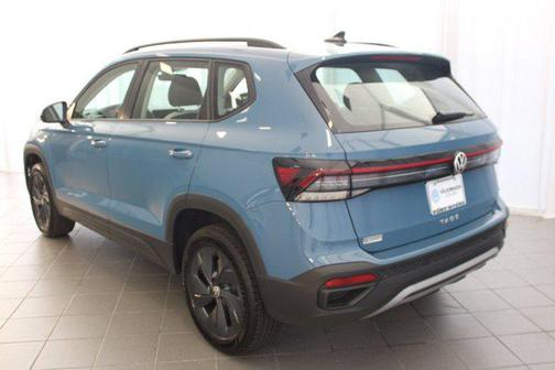 2025 Volkswagen Taos S