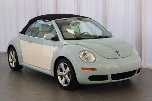 2010 Volkswagen New Beetle 2.5L