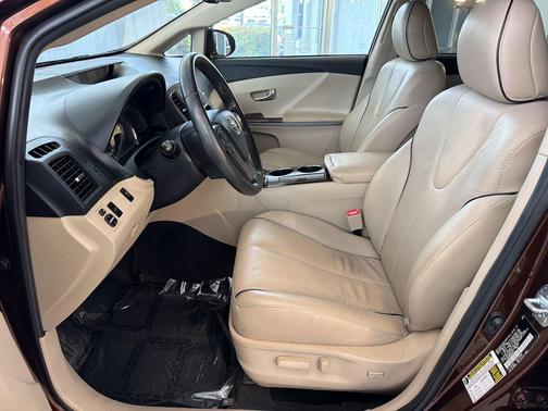 Copper 2013 Toyota Venza XLE