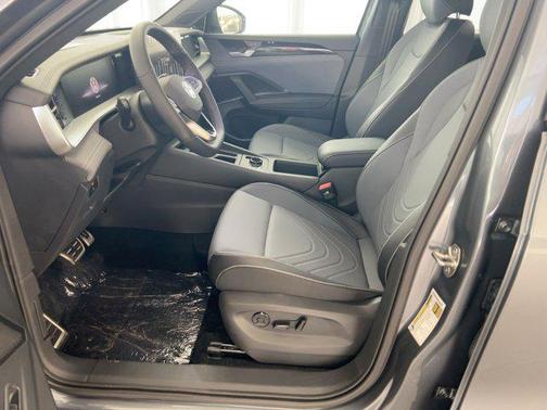 2026 Volkswagen Tiguan 2.0T SE R-Line Black 4MOTION