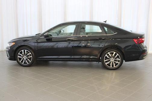 2025 Volkswagen Jetta 1.4T SE