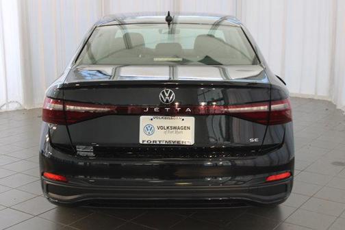 2025 Volkswagen Jetta 1.4T SE