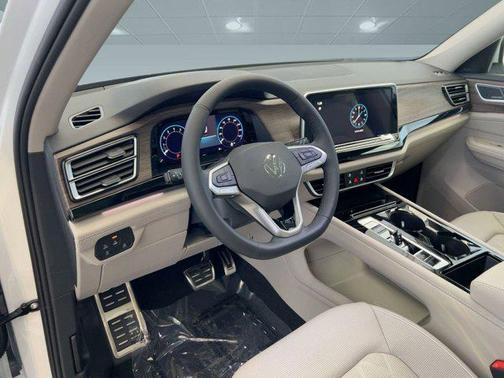 2026 Volkswagen Atlas 2.0T SEL Premium R-Line 4MOTION